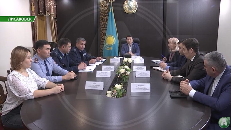 Небезопасное соседство. Здание, где намерены расположить медвытрезвитель находится рядом со школой.