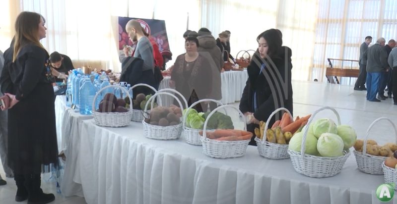 С размахом работники сельского хозяйства и перерабатывающей промышленности отметили свой профессиональный праздник в Костанайском районе