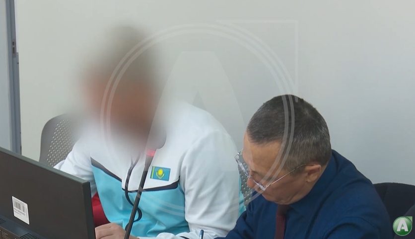 Тренер по шорт-треку Николай Федоренко обвинялся в присвоении почти шести миллионов тенге