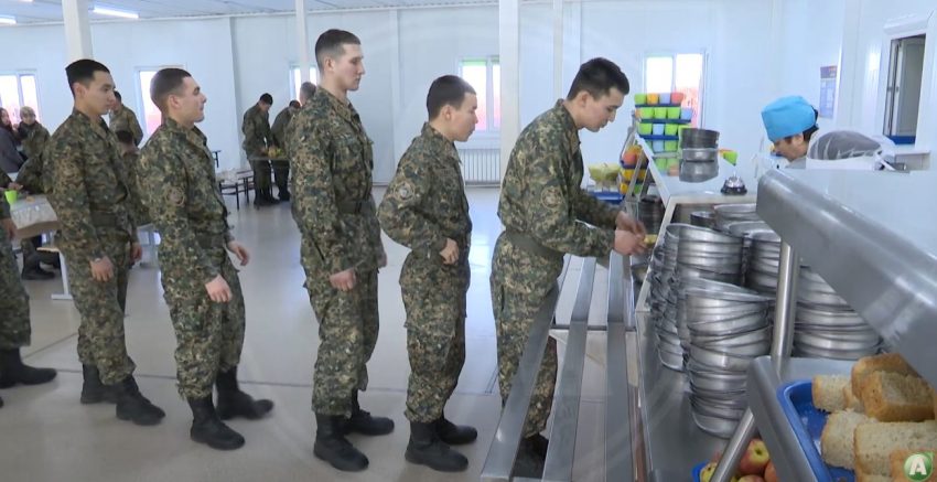 Различные казахские блюда введут в рацион питания военнослужащих Национальной гвардии